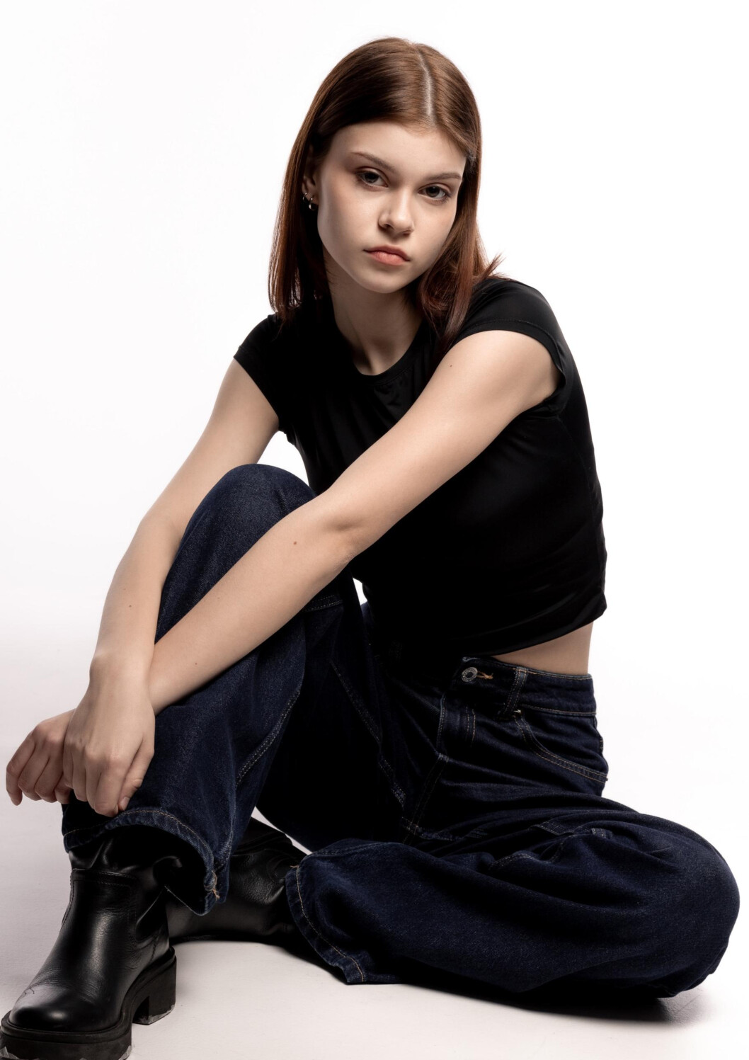 ANITA(2月中旬～下旬初来日予定)